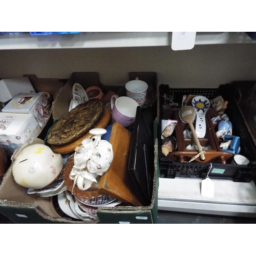 762 - 3 boxes of mixed ceramics etc