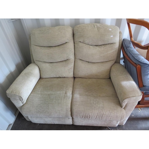 682 - Two seather settee in very good clean condition. See photo