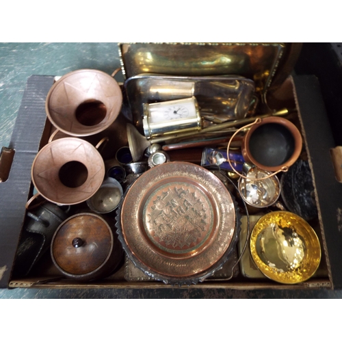 867 - Box of Copper, Brass and silver plated items.