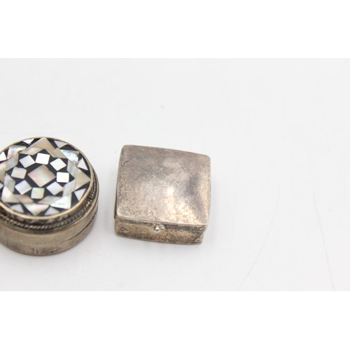 36 - 3 x Assorted Vintage .800 & .925 STERLING SILVER Pill / Trinket Boxes (48g)  In vintage condition Si... 