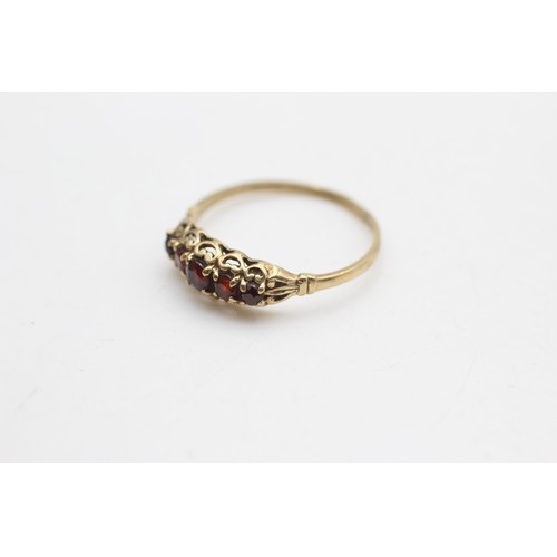 97 - 9ct garnet five stone ring (1.3g)       505044