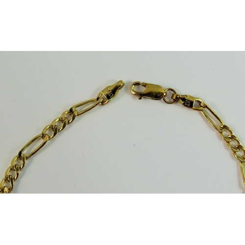 117 - 9ct Yellow Gold Figaro link 7 inch Bracelet. 1.5g