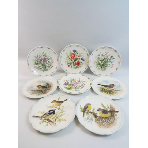 338 - 8 Royal albert collectors plates, Birds & Flowers.