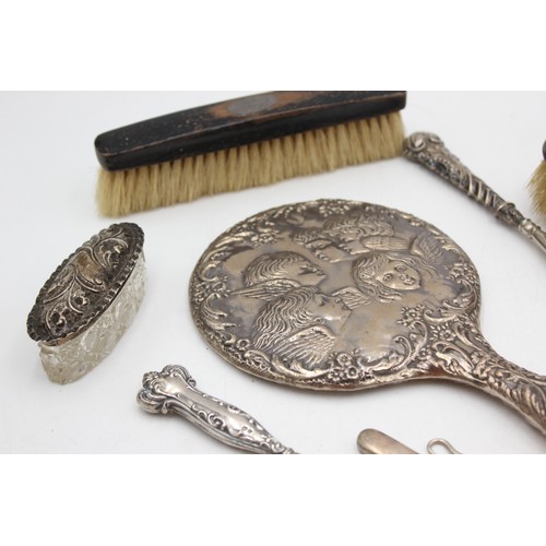 656 - 8 x Antique / Vintage Hallmarked .925 STERLING SILVER Ladies Vanity (492g)   Inc Brush, Mirror, Hand... 