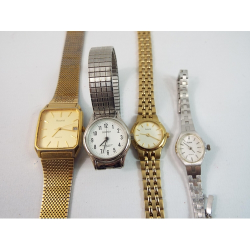 722 - 4 Ladies vintage quartz watches.