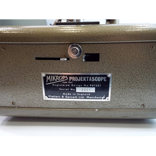 788 - Cased mikrops projectorscope by Flatters & Garnett.