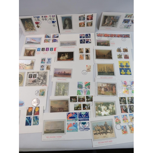 162A - 50+ Nicely presented UK first day covers. see photos.