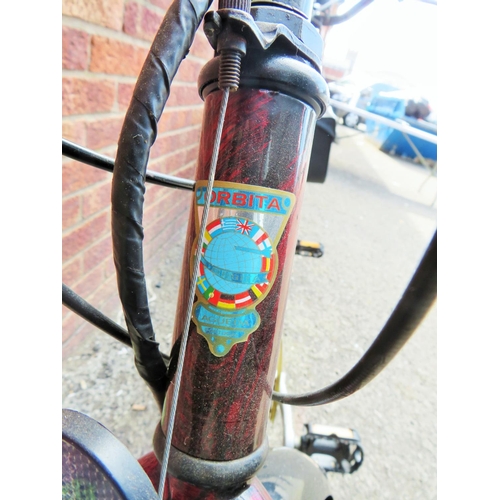 951 - Raleigh Orbiter Shimano C90 equipt Tandem in very good order with rear carrier and paniers. Spare se... 