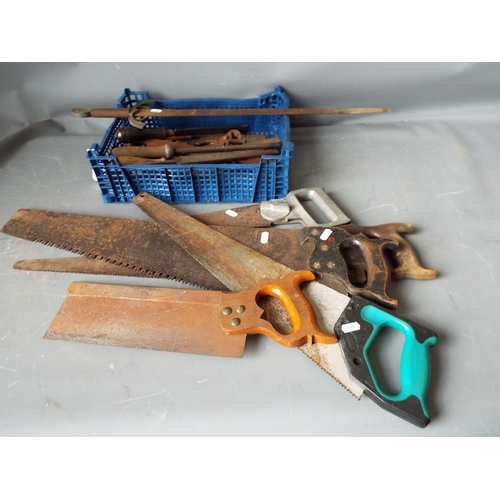 989 - Selection of vintage hand saws and files.