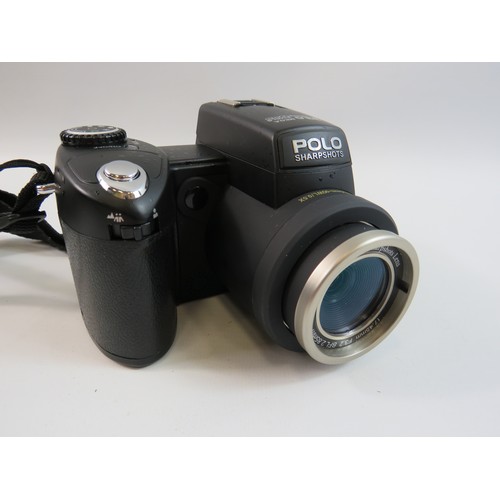 763A - Boxed and seemingly little used Polo Sharpshots D7100 Bridge camera with 33.0 megapixels, 
Comes wit... 