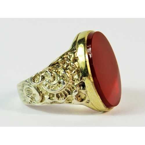 118 - Gents, 925 Sllver Ring set with a Large Oval Cornelian.   Finger size 'V-5'  7.3g