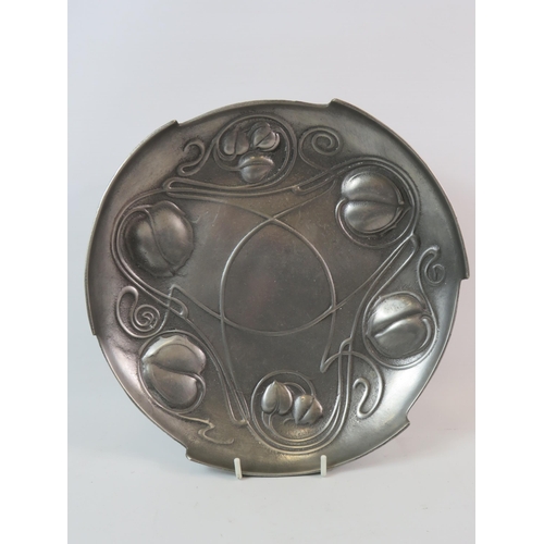 85 - 2 Pewter Art Nouveau style dishes makers mark to the back approx 9