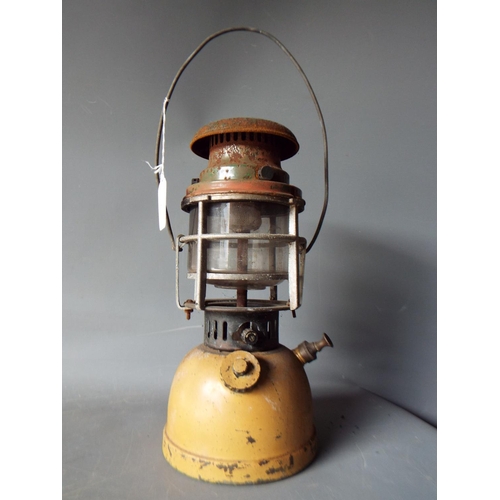 700 - Vintage tilley oil lamp.