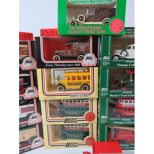 537 - 17 Boxed Lledo diecast advertising vehicles.