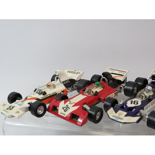 542 - 11 Corgi formula 1 diecast cars 1:36 scale.