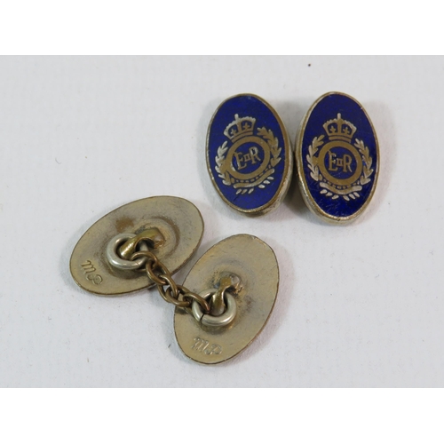 564 - Pair of Vintage Queen Elizabeth II commemorative cuff links.