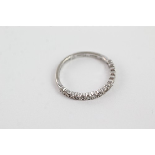 252 - 18ct white gold diamond half-eternity ring (2.2g)    755013