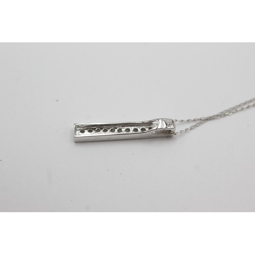 288 - 9ct white gold diamond bar drop pendant necklace (1.5g)    755595