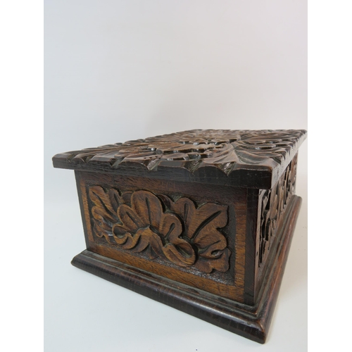 657 - Carved vintage wooden jewellery box 5