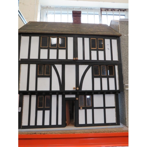 663 - Large Tudor style dolls house 35