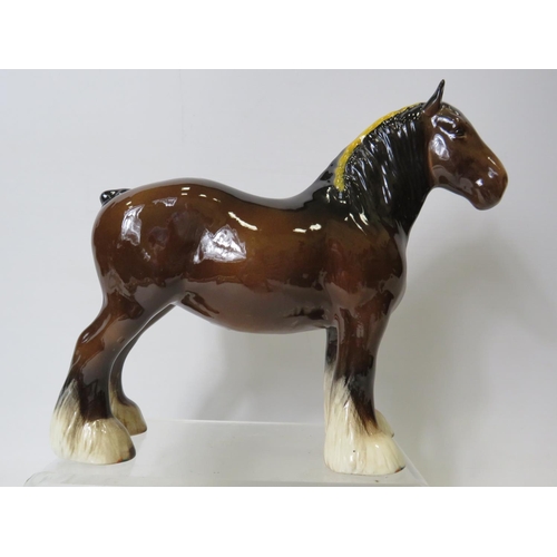 21 - Large Beswick Shire Horse model 818 with Circular Base stamp. Excellent conditon.