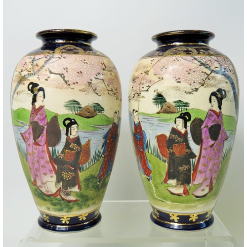 50 - Matched pair of early 20th Century chinese vases one in good order, the other has a glued repair. . ... 