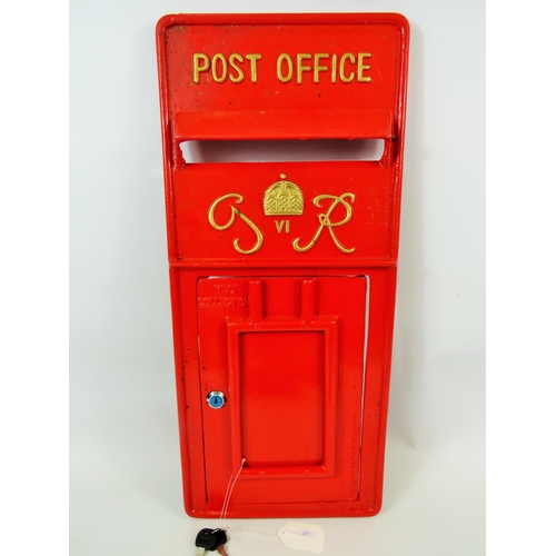 Reproduction metal Vith Post office letter box cover with two