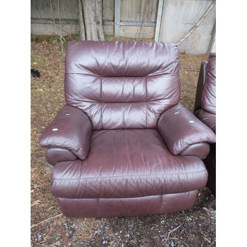 969 - Large leather recliner which measures 39 x 49 inches. See photos
