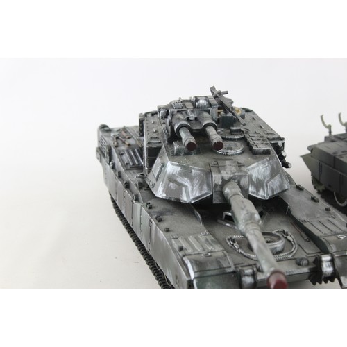 78 - 2 x Toy Army Tanks Inc. Various Sizes, Turret, Winter & Jungle Camo Etc     Toy Army Tanks 
Inc. Var... 