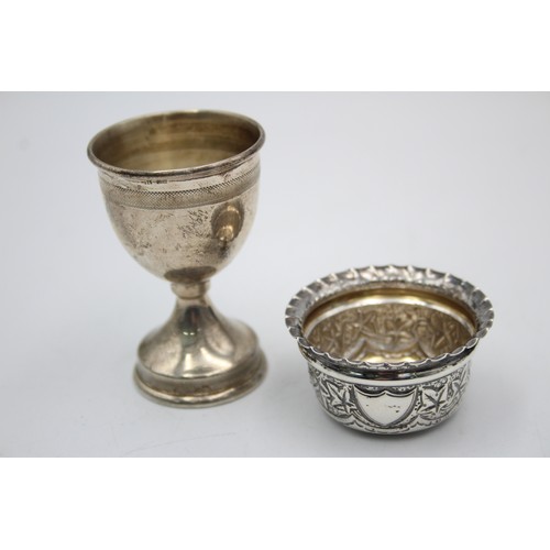 110 - 2 x Antique / Vintage .950 & .925 STERLING SILVER Egg Cup & Salt Dish (49g)      In antique / vintag... 