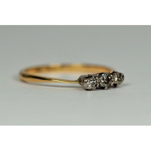 156 - 18ct Yellow Gold Diamond Trilogy ring.  Diamonds set in Platinum Mount. Centre Diamond 0. 10 pts wit... 