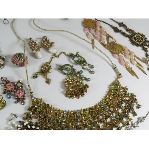 247 - Large quantity of Costume Jewellery Earrings, Necklaces etc.