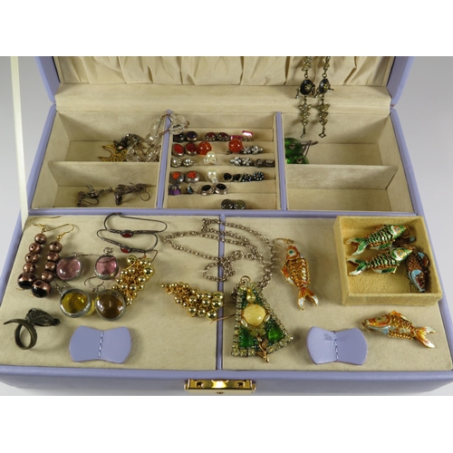 251 - Rowallan jewellery box containing costume jewellery and some sterling silver items.