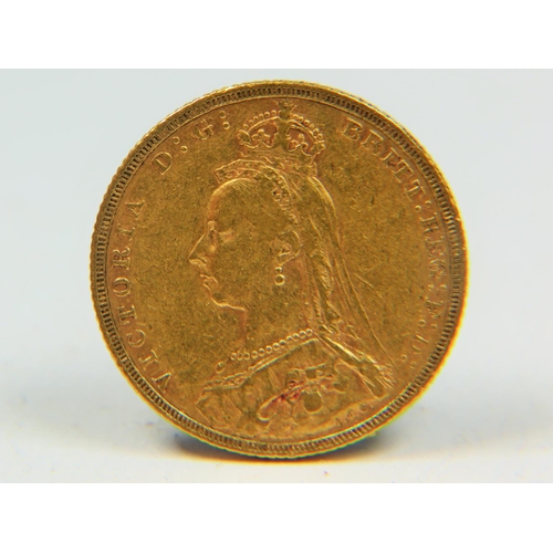 305 - 1888 Victorian Full Sovereign , See photos.