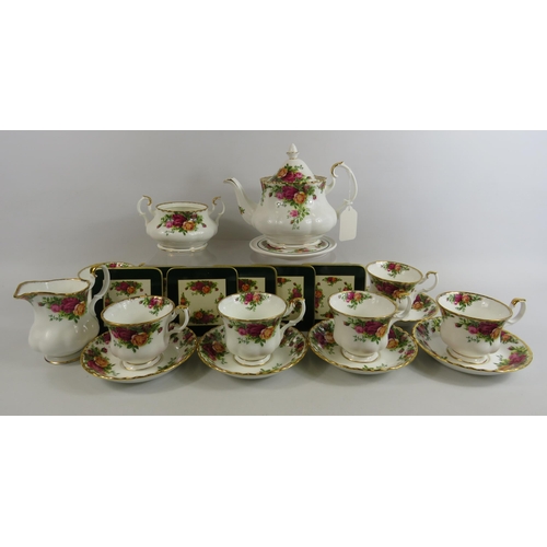 61 - Royal Albert Old Country roses part teaset 16 pieces in total and 6 coasters.