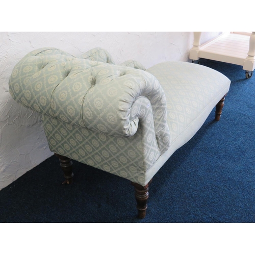 716 - Late 19th/Early 20th Century Chaise with matching footstool in beautifuly upholstered condition. H:2... 