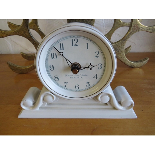 745 - All metal wine rack plus a vintage style quartz clock in working order. See photos.