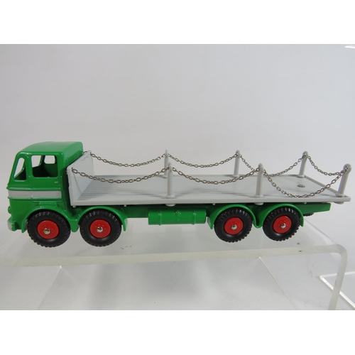 155 - Dinky Supertoys Leyland Octopus flat truck with chain. Model 935. Boxed and unused condition with Ce... 