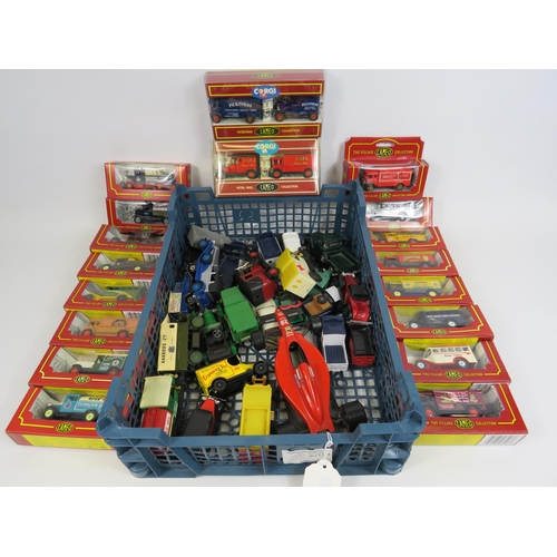 194 - Large selection of boxed Corgi Cameo collection diecast vehicles plus a selection of other diecast v... 