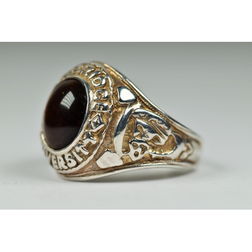 403 - 925 Sterling Silver College ring set with a large Tiger's Eye central stone. Finger size 'S' 9.3g