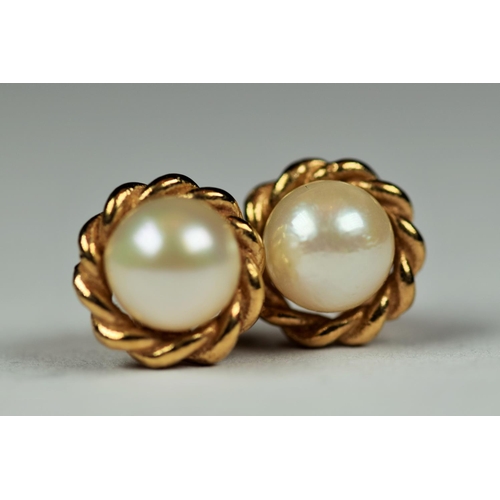 530 - 9ct Yellow Gold pearl set ring. Finger size 'N'   3.1g together with a matched pair of 9ct yellow go... 