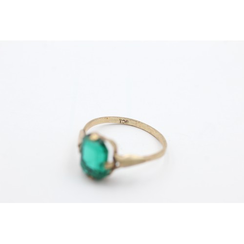 436 - 9ct gold vintage green paste statement ring (1.9g)     734505