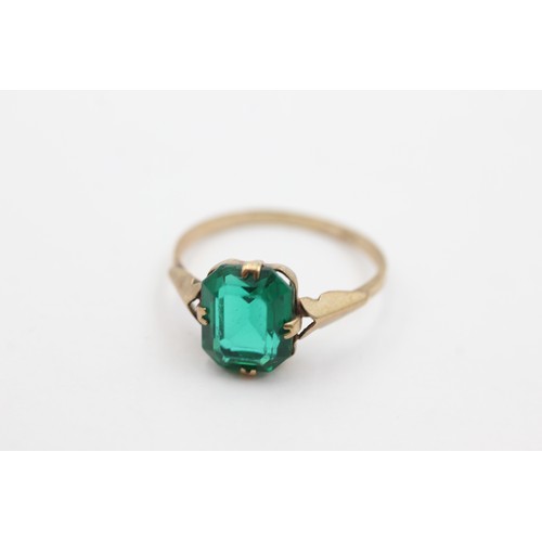 436 - 9ct gold vintage green paste statement ring (1.9g)     734505