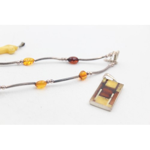 456 - 6 x .925 amber set jewellery including necklace and rings (41g)     262353