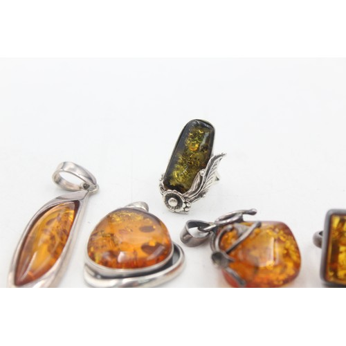 459 - 5 x .925 amber set jewellery including rings and pendants (61g)     914943