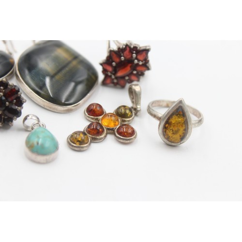 460 - 8 x .925 gemstone set jewellery including amber, garnet and turquoise (56g)      832801