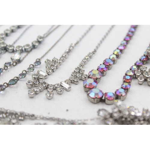 468 - 15 x true vintage and retro rhinestone necklaces (141g)     553180