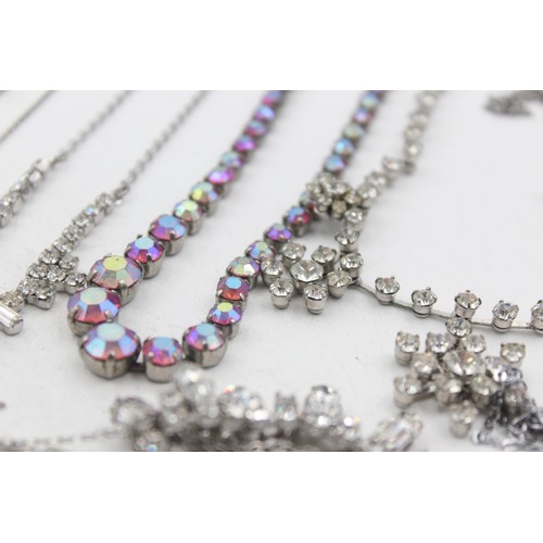 468 - 15 x true vintage and retro rhinestone necklaces (141g)     553180