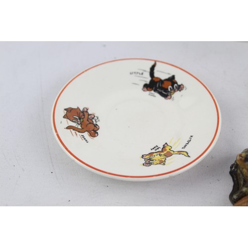 358 - Job Lot Vintage Wade MINIATURES Inc Teapot, Kitten Saucers, Giraffe Etc     627580