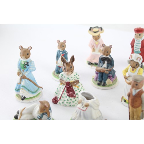 359 - Job Lot Vintage Porcelain PETER RABBIT Ornaments Inc Alexander, Letitia Plum Etc     627294